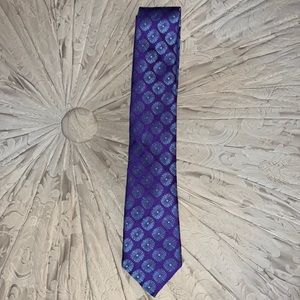 Ted Baker London Purple Tie. Excellent Condition. Only worn a few times.